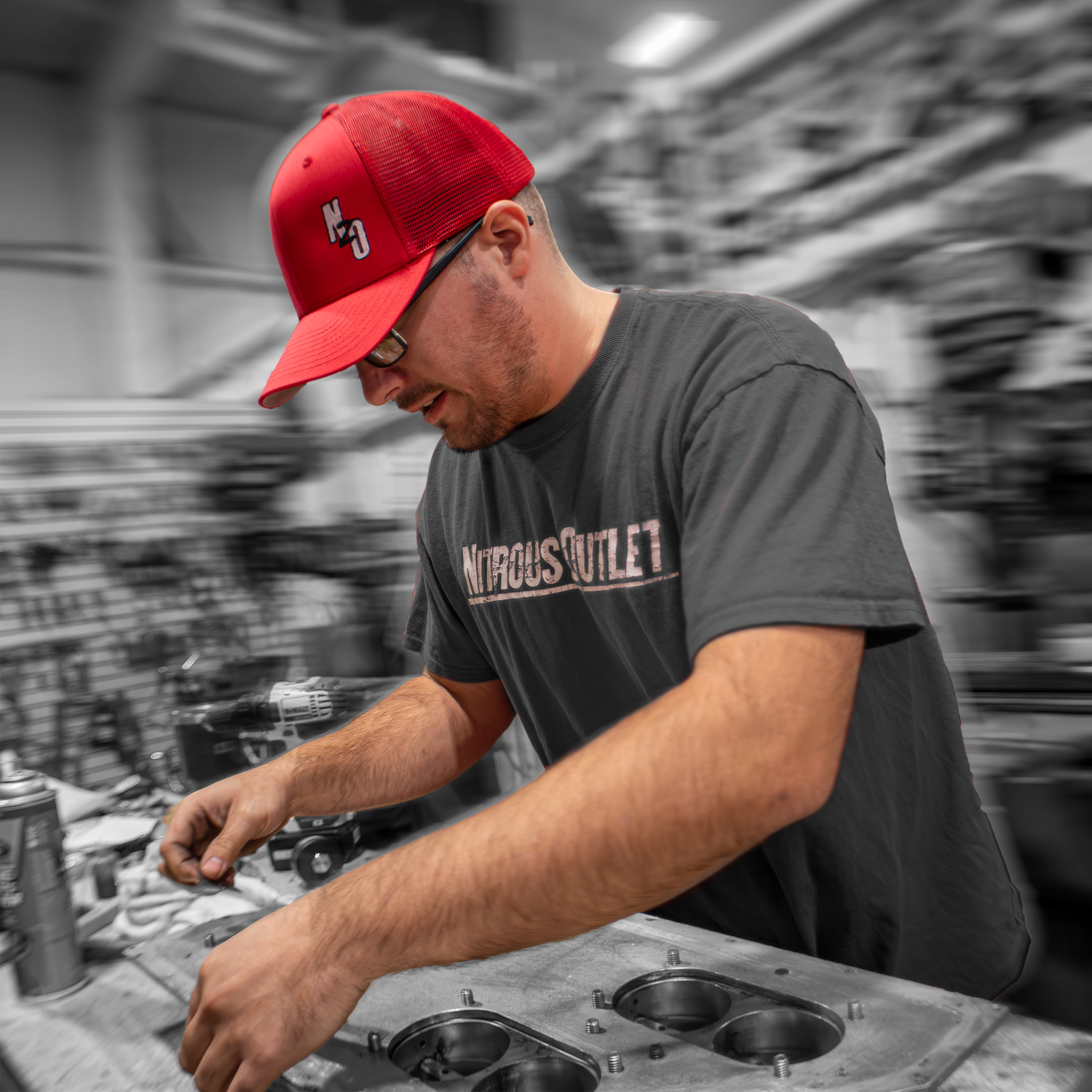 Nitrous Outlet Flex Fit Mesh Snap Back Hat - Red/White